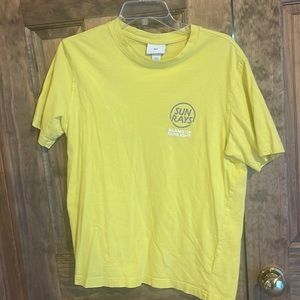 H&M yellow t shirt
